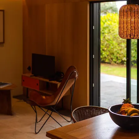 Holiday home Caloura Suite *