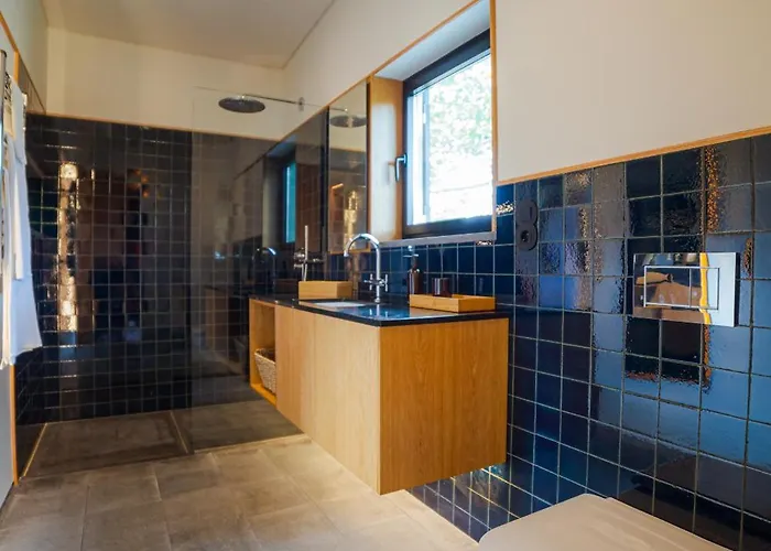 Caloura Suite Дом отдыха Калора