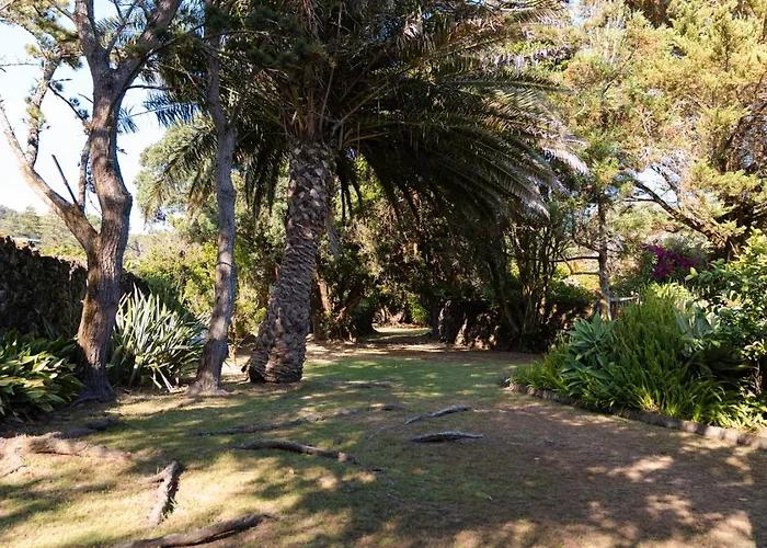 Caloura Suite Дом отдыха *