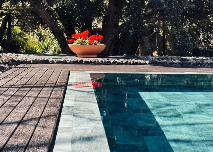 Caloura Suite Дом отдыха *